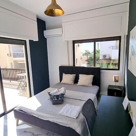 Cozy Beach Apt, Near Airport With 100Mbit Internet Larnaca Dış mekan fotoğraf