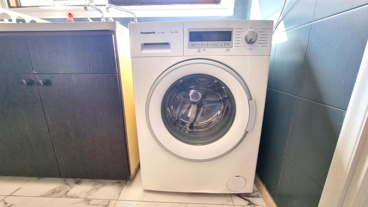 Cozy Beach Apt, Near Airport With 100Mbit Internet Larnaca Dış mekan fotoğraf